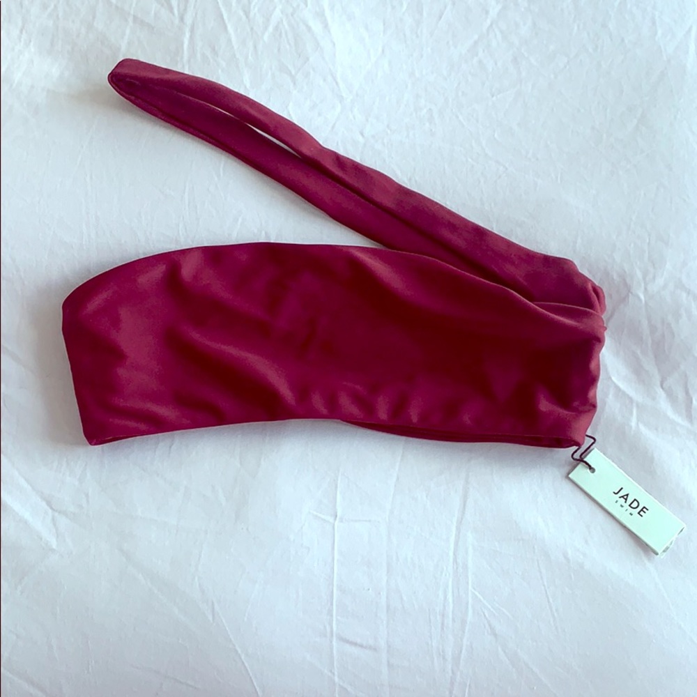 NWT Jade Halo Top - Medium - Purple